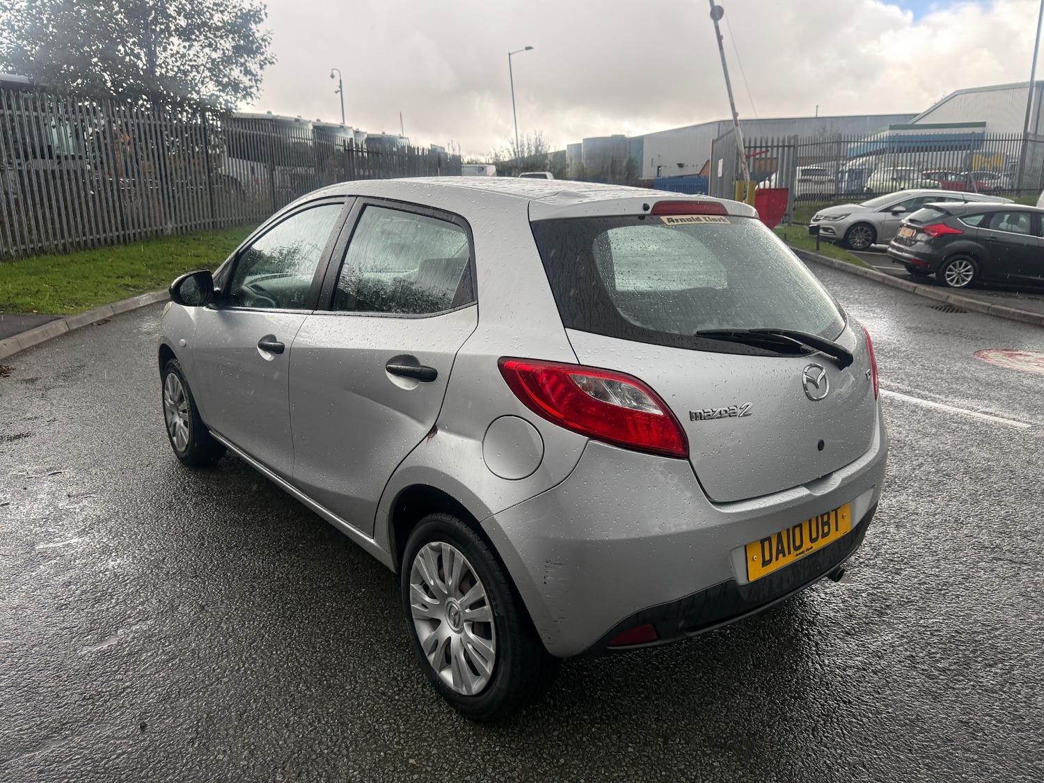 Used Mazda Mazda2 2010 for sale - 76366997: Photo 5