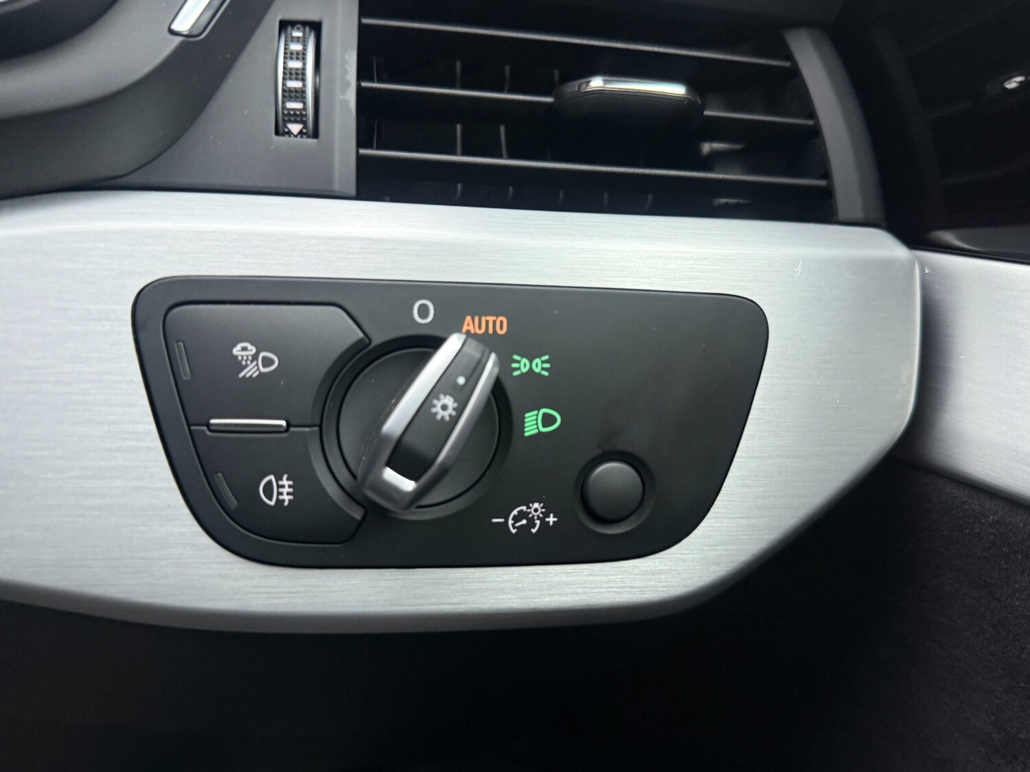 Used Audi A4 2021 for sale - 77789192: Photo 39