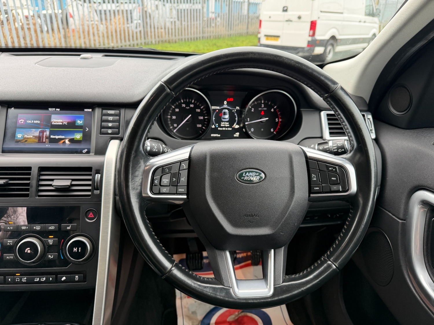 Used Land Rover Discovery Sport 2016 for sale - 77274161: Photo 14