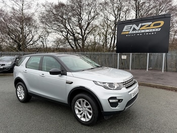 Used Land Rover Discovery Sport 2016 for sale - 77274161: Photo
