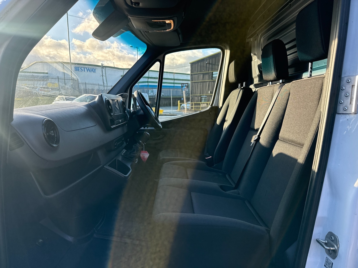 Used Mercedes-Benz Sprinter 2019 for sale - 76904975: Photo 10