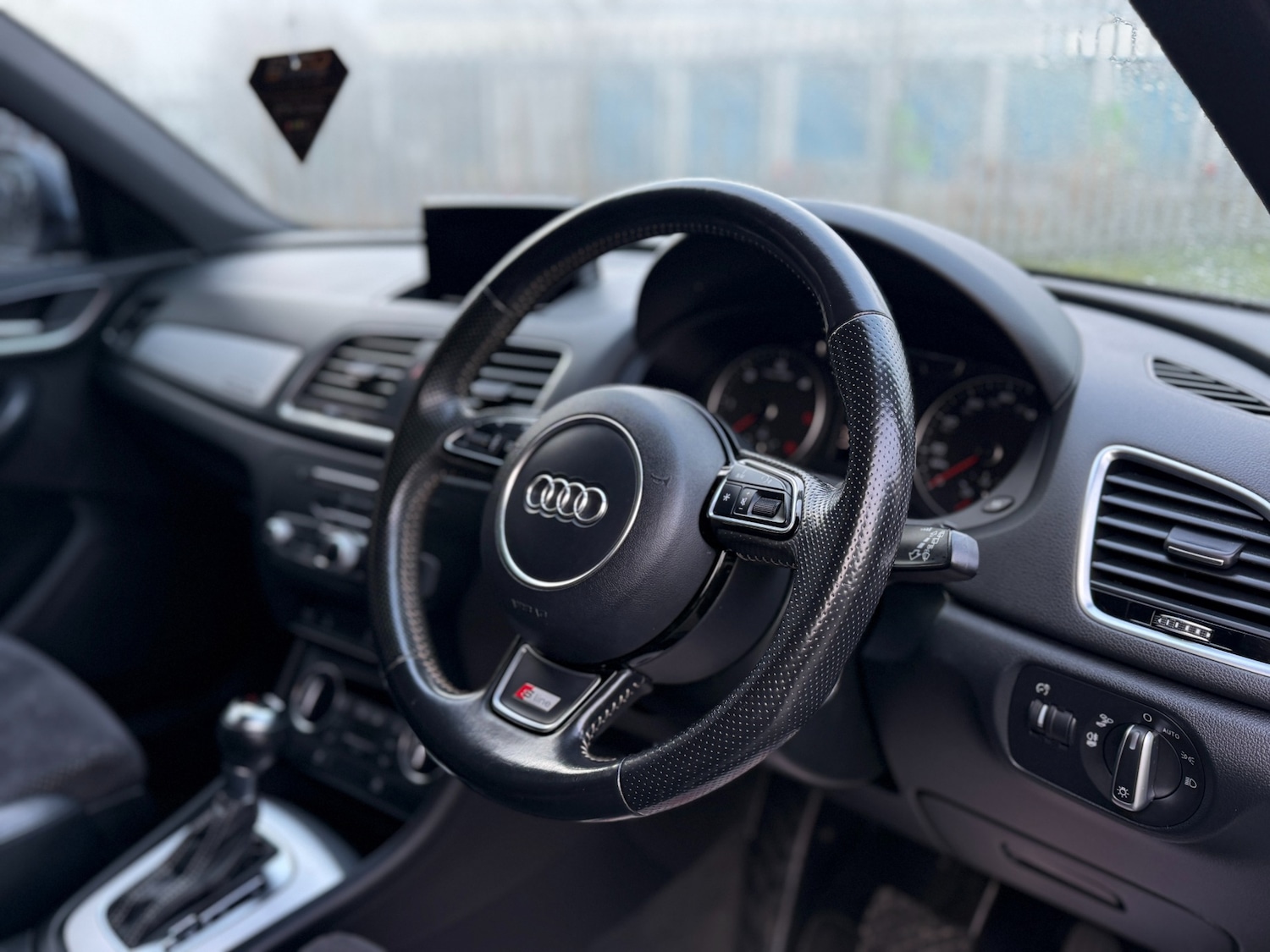 Used Audi Q3 2016 for sale - 77379310: Photo 23