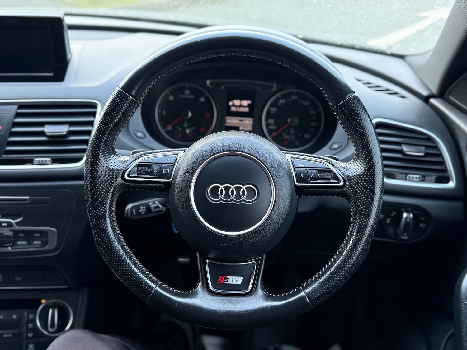 Used Audi Q3 2016 for sale - 77379310: Photo 29