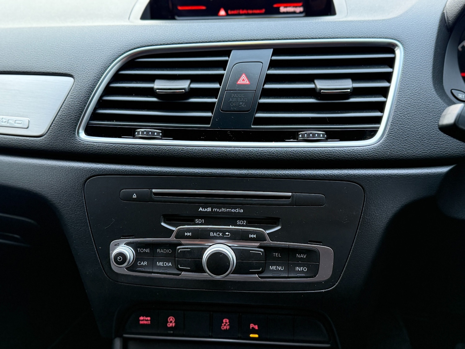 Used Audi Q3 2016 for sale - 77379310: Photo 37