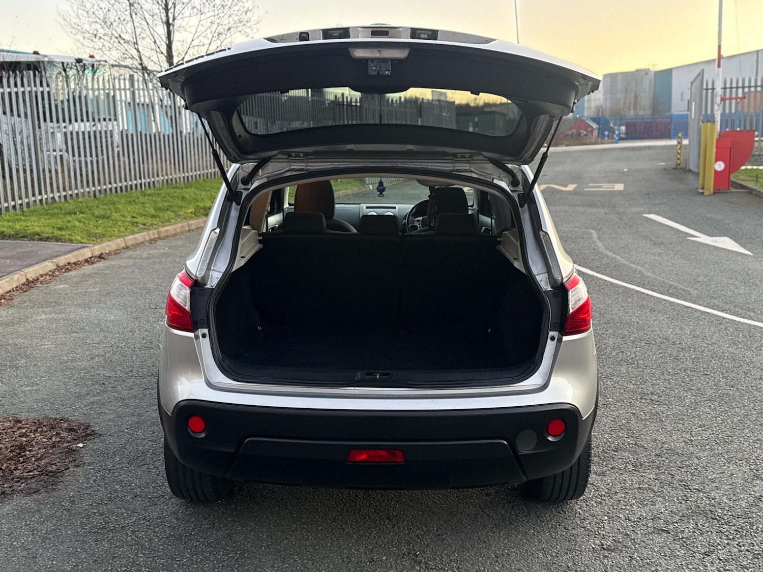 Used Nissan Qashqai 2013 for sale - 77087750: Photo 17