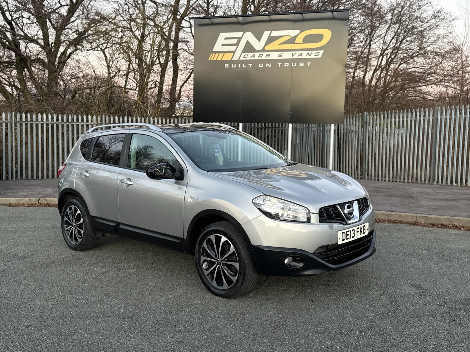 Used Nissan Qashqai 2013 for sale - 77087750: Photo 2