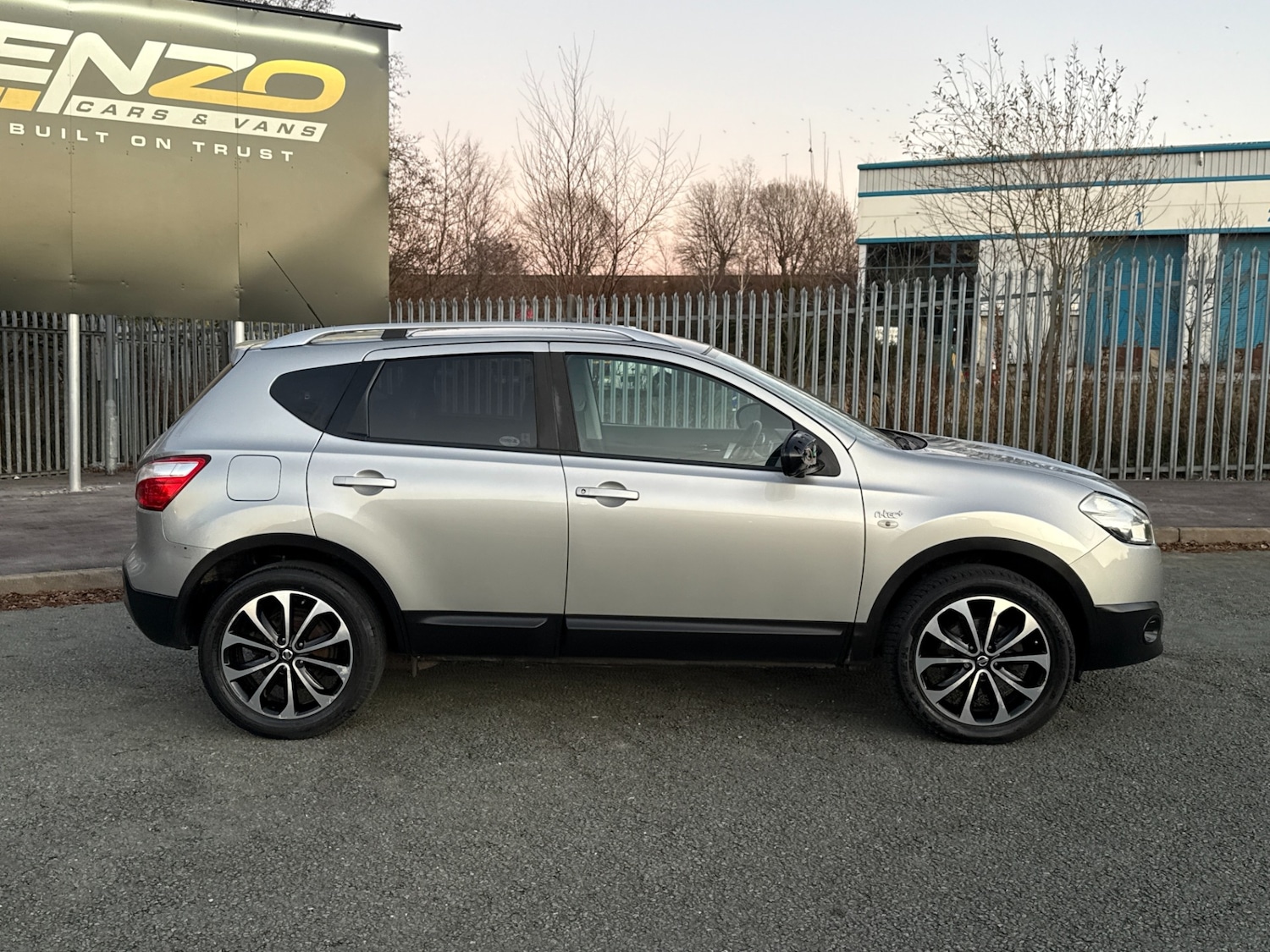 Used Nissan Qashqai 2013 for sale - 77087750: Photo 5