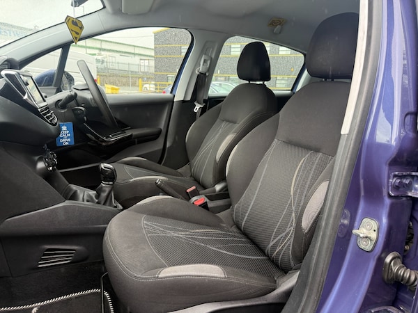 Used Peugeot 208 2015 for sale - 76330850: Photo 10