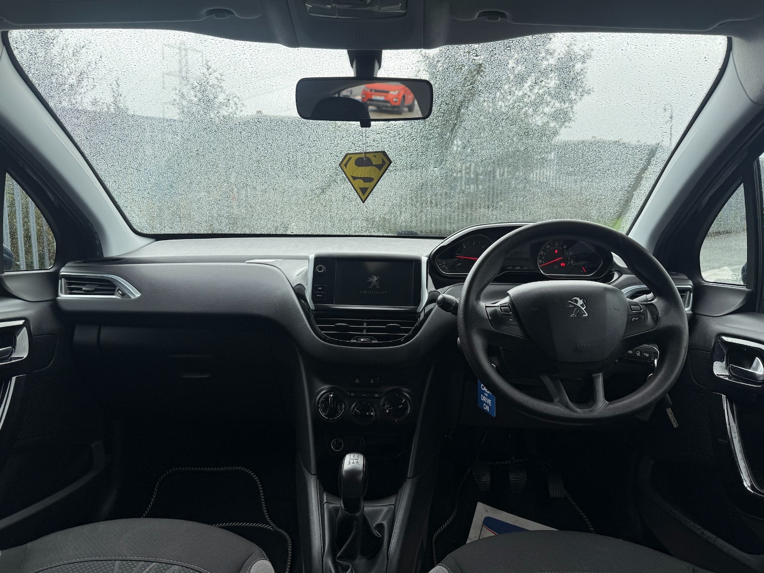 Used Peugeot 208 2015 for sale - 76330850: Photo 18