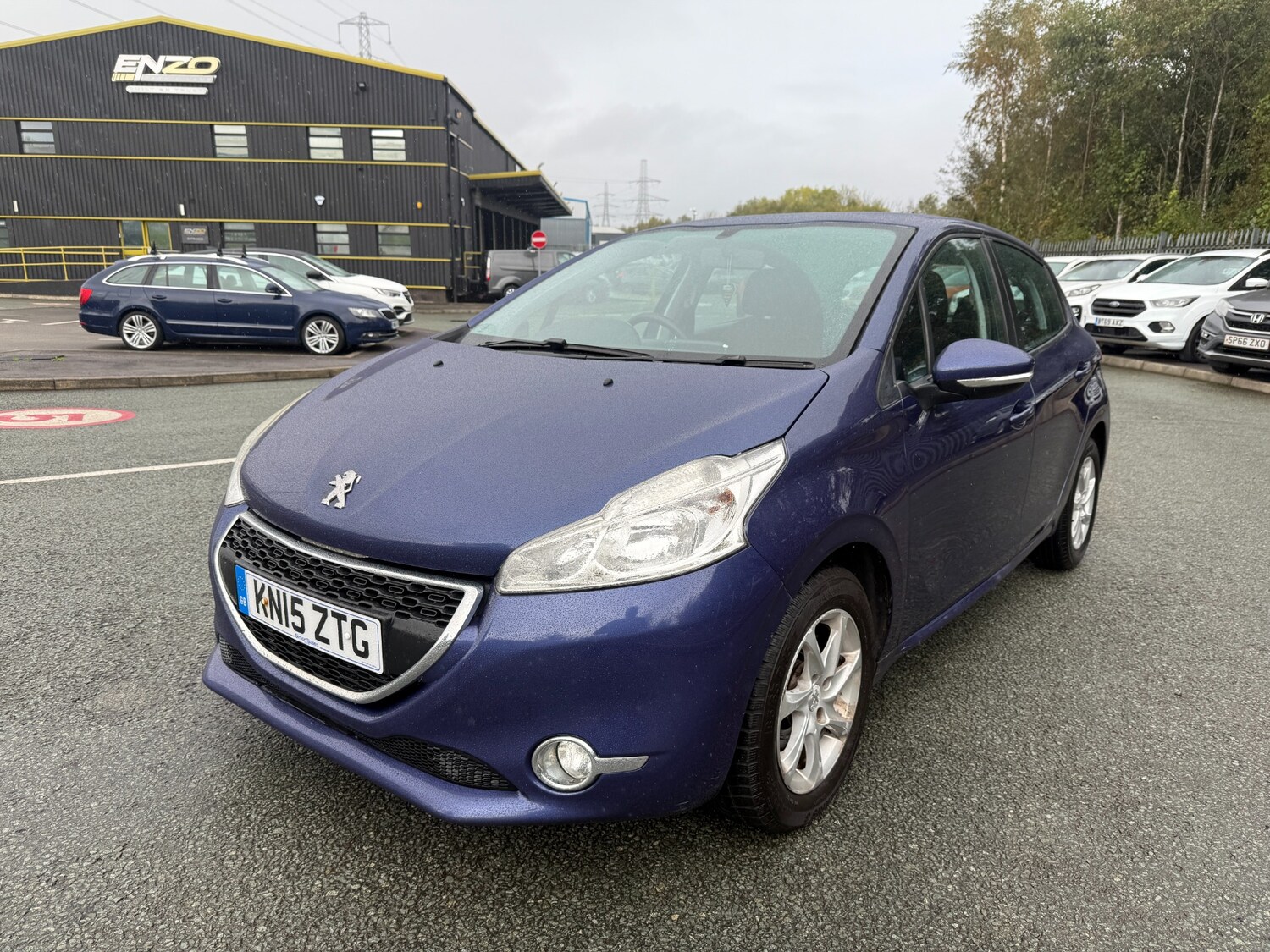 Used Peugeot 208 2015 for sale - 76330850: Photo 7