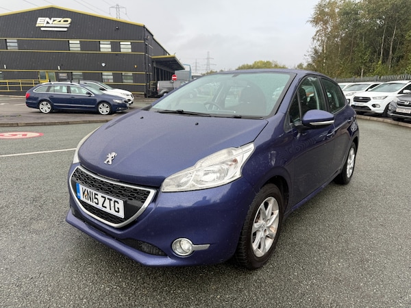 Used Peugeot 208 2015 for sale - 76330850: Photo 7