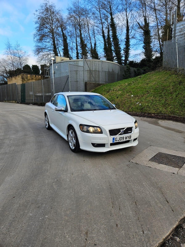 Used Volvo C30 2009 for sale - 75726473: Photo 1