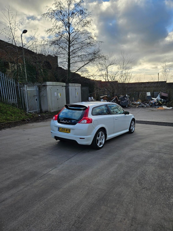 Used Volvo C30 2009 for sale - 75726473: Photo 5