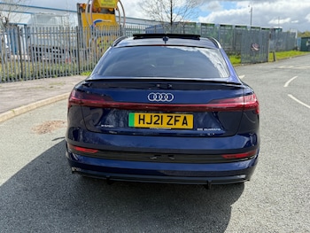 Used Audi e-tron 2021 for sale - 78324499: Photo