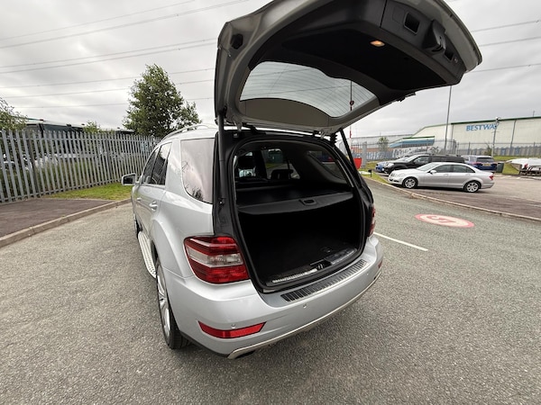 Used Mercedes-Benz M Class 2011 for sale - 75726624: Photo 14