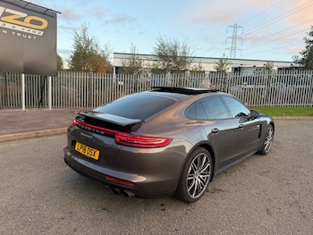 Used Porsche Panamera 2018 for sale - 77460026: Photo