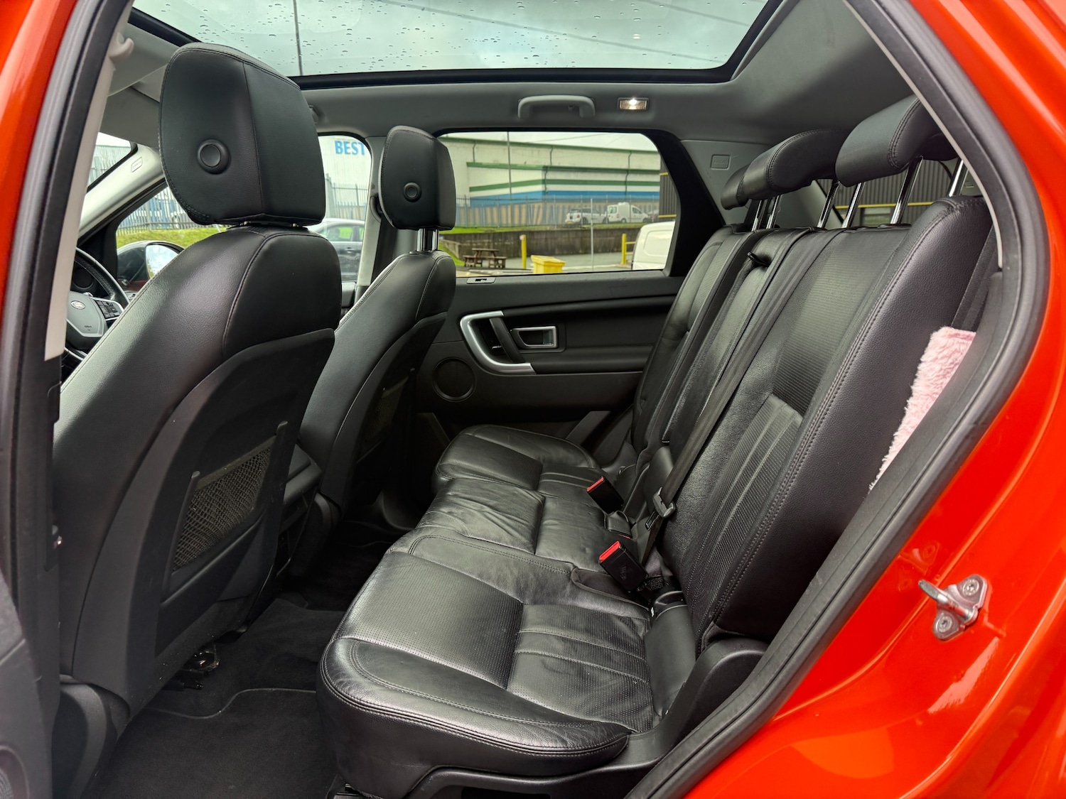 Used Land Rover Discovery Sport 2017 for sale - 76383220: Photo 12