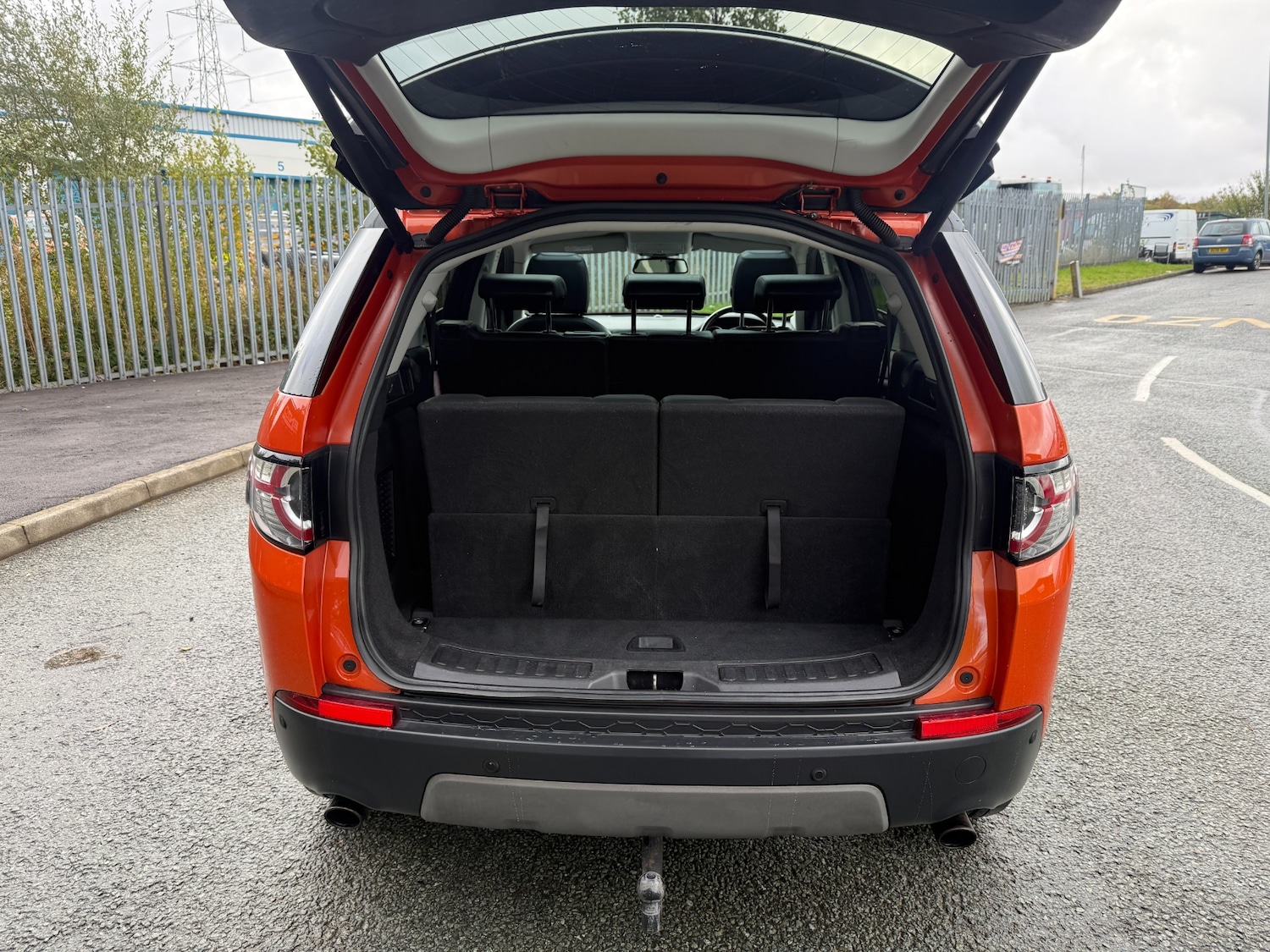 Used Land Rover Discovery Sport 2017 for sale - 76383220: Photo 14