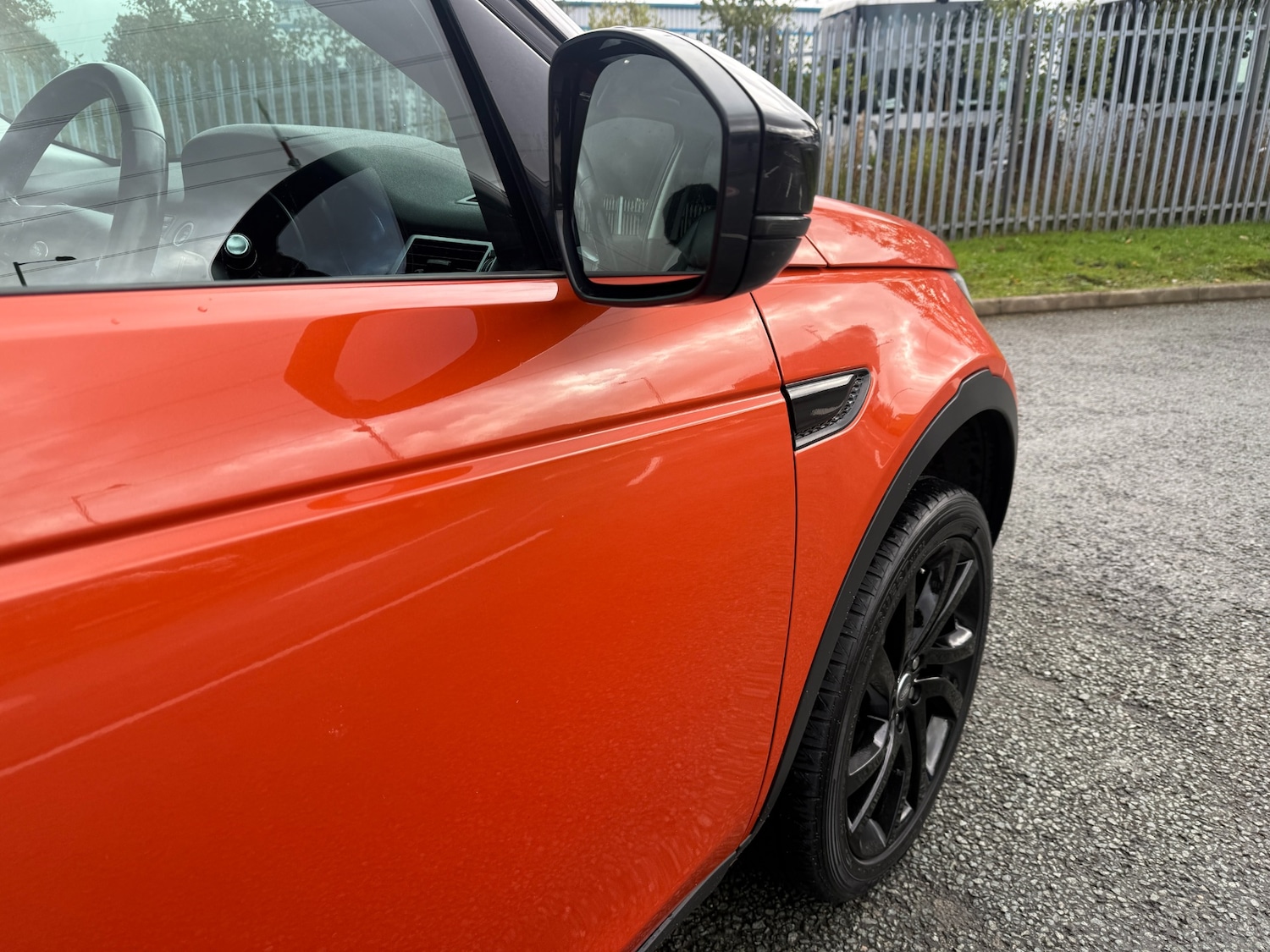 Used Land Rover Discovery Sport 2017 for sale - 76383220: Photo 19