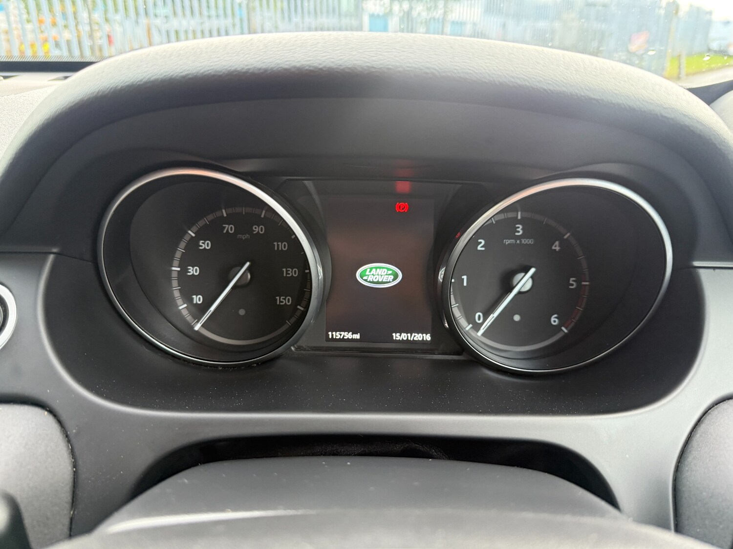 Used Land Rover Discovery Sport 2017 for sale - 76383220: Photo 25