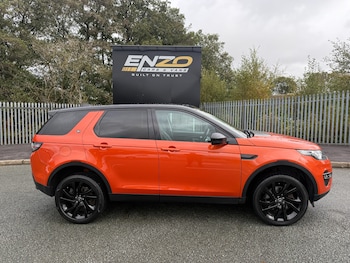 Used Land Rover Discovery Sport 2017 for sale - 76383220: Photo