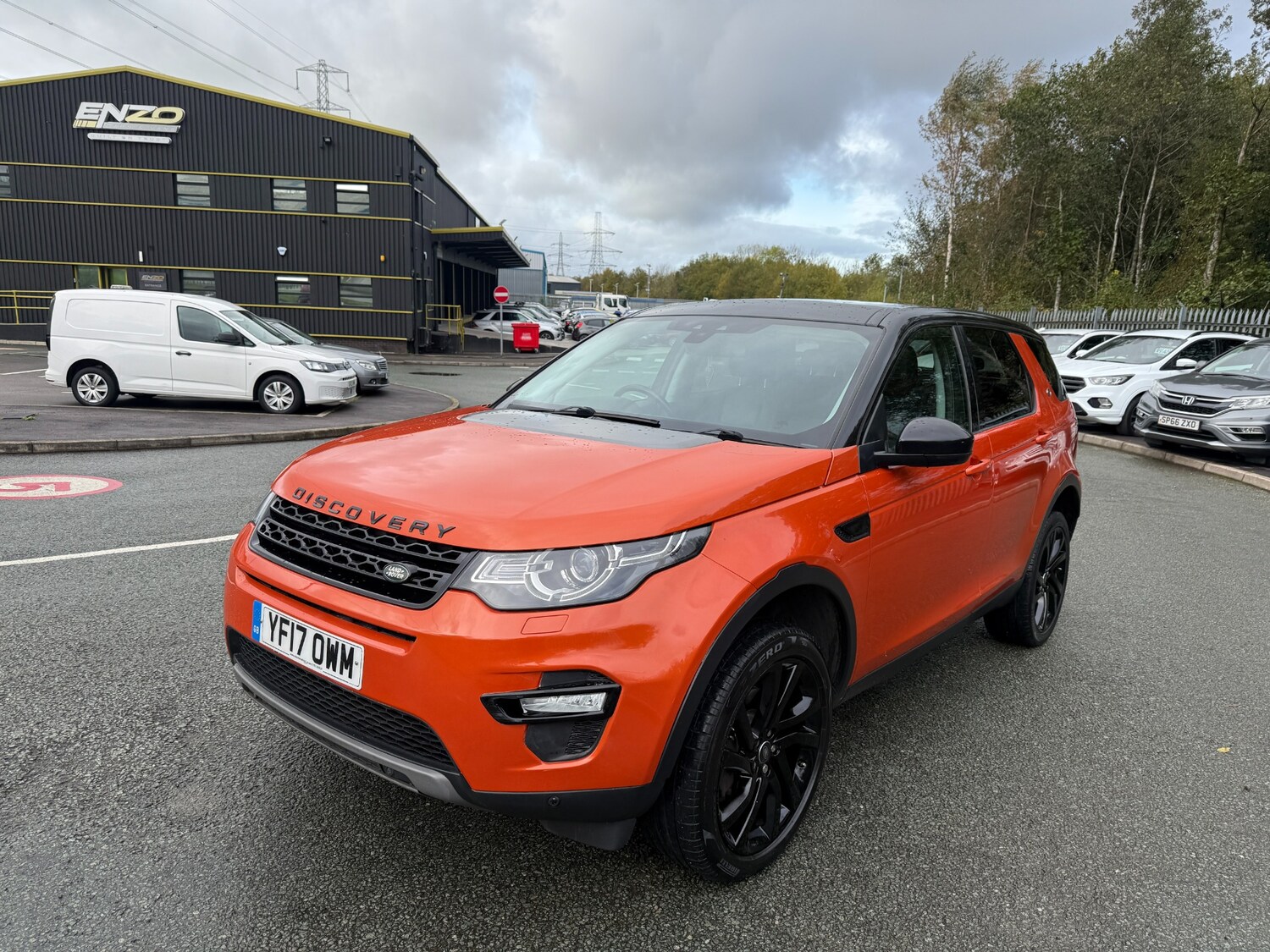 Used Land Rover Discovery Sport 2017 for sale - 76383220: Photo 7