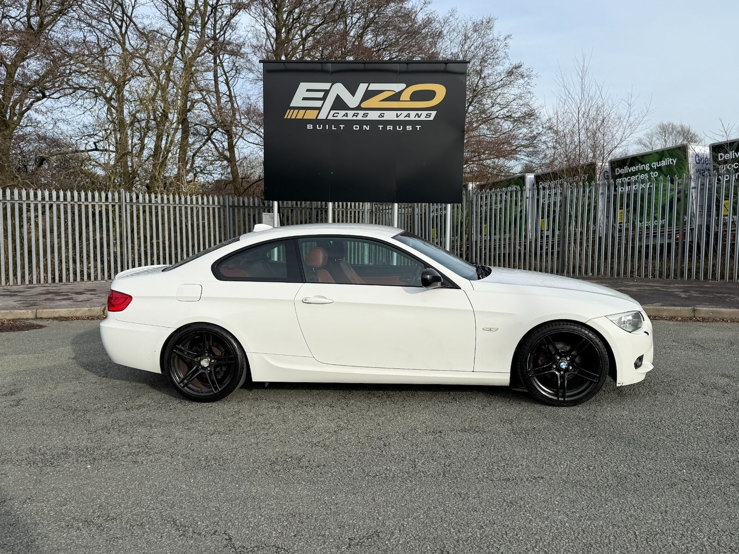 Used BMW 3 Series 2012 for sale - 77581722: Photo 2