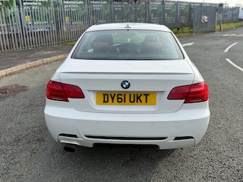 Used BMW 3 Series 2012 for sale - 77581722: Photo