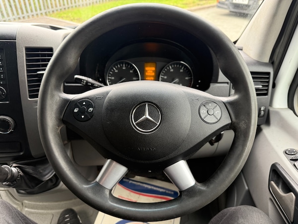 Used Mercedes-Benz Sprinter 2015 for sale - 76287909: Photo 11