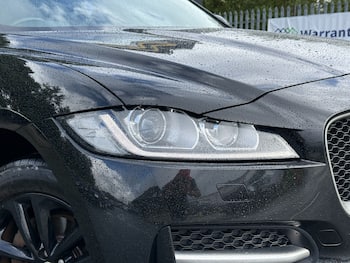 Used Jaguar F-Pace 2019 for sale - 79865102: Photo