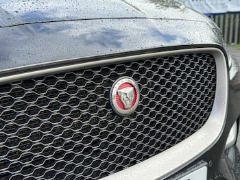 Used Jaguar F-Pace 2019 for sale - 79865102: Photo