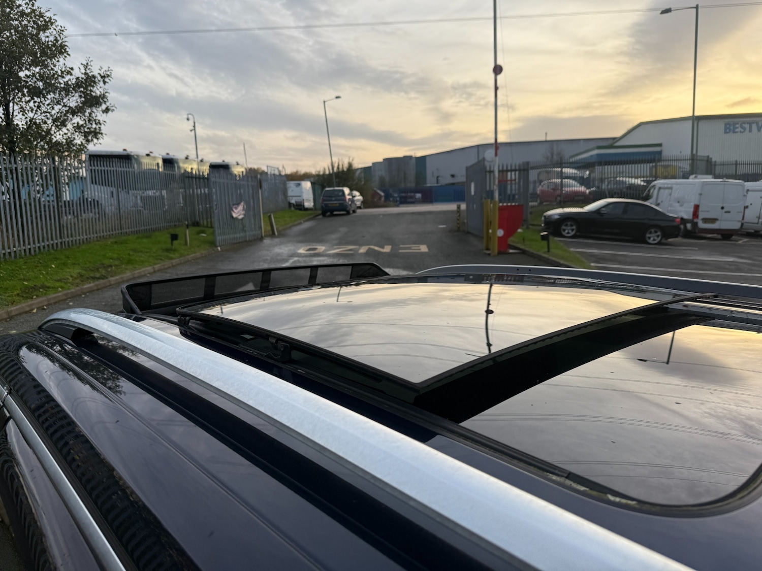 Used Volkswagen Sharan 2013 for sale - 76504655: Photo 11