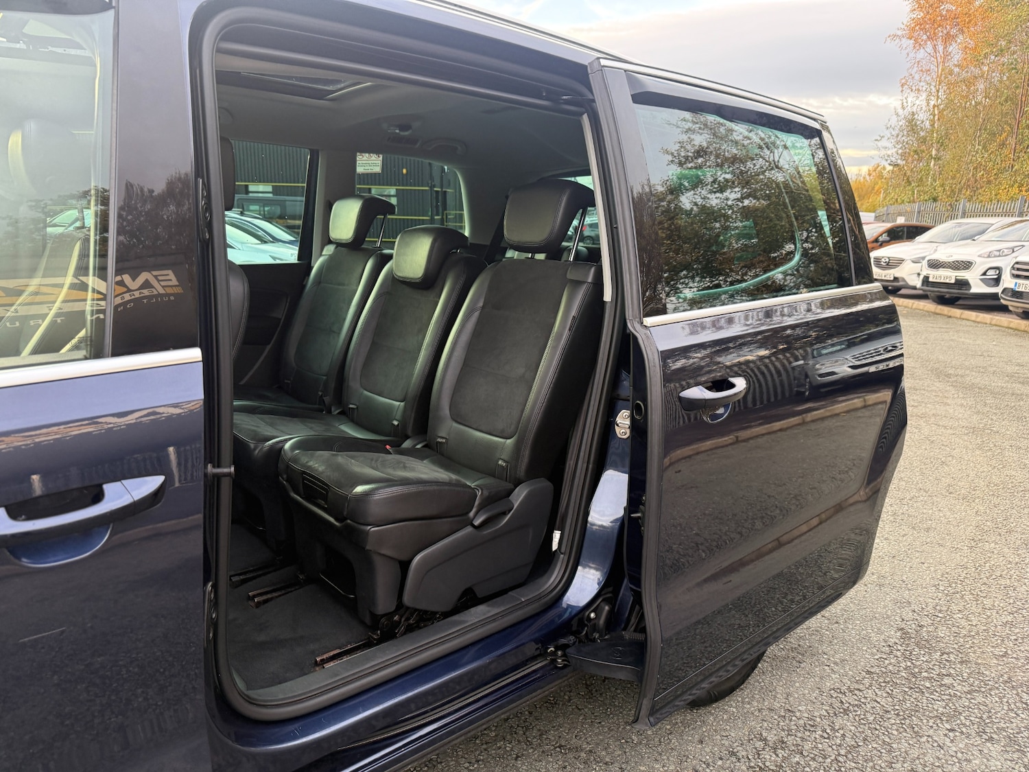 Used Volkswagen Sharan 2013 for sale - 76504655: Photo 16