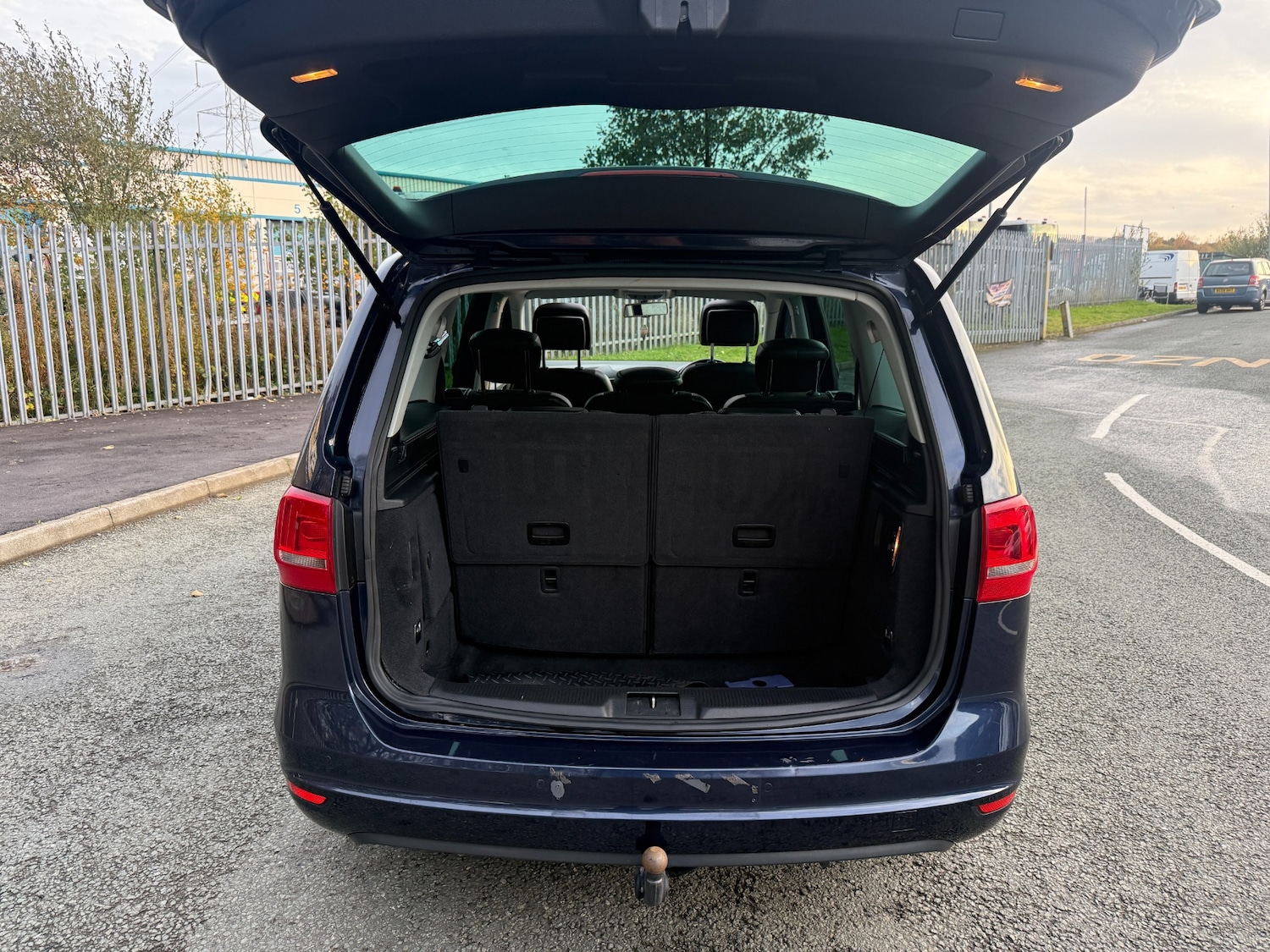 Used Volkswagen Sharan 2013 for sale - 76504655: Photo 18