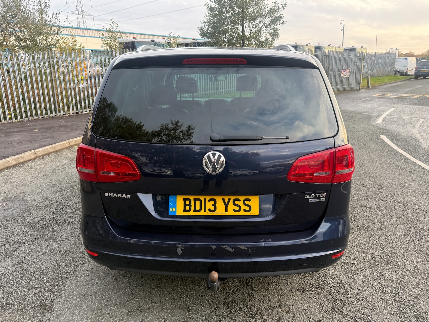 Used Volkswagen Sharan 2013 for sale - 76504655: Photo 4