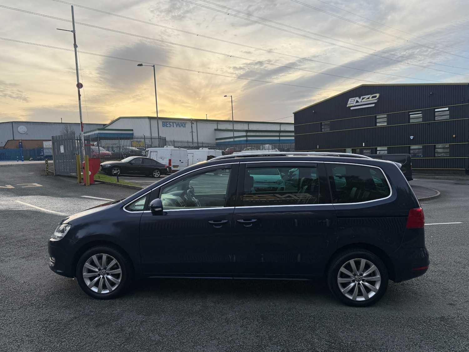 Used Volkswagen Sharan 2013 for sale - 76504655: Photo 7