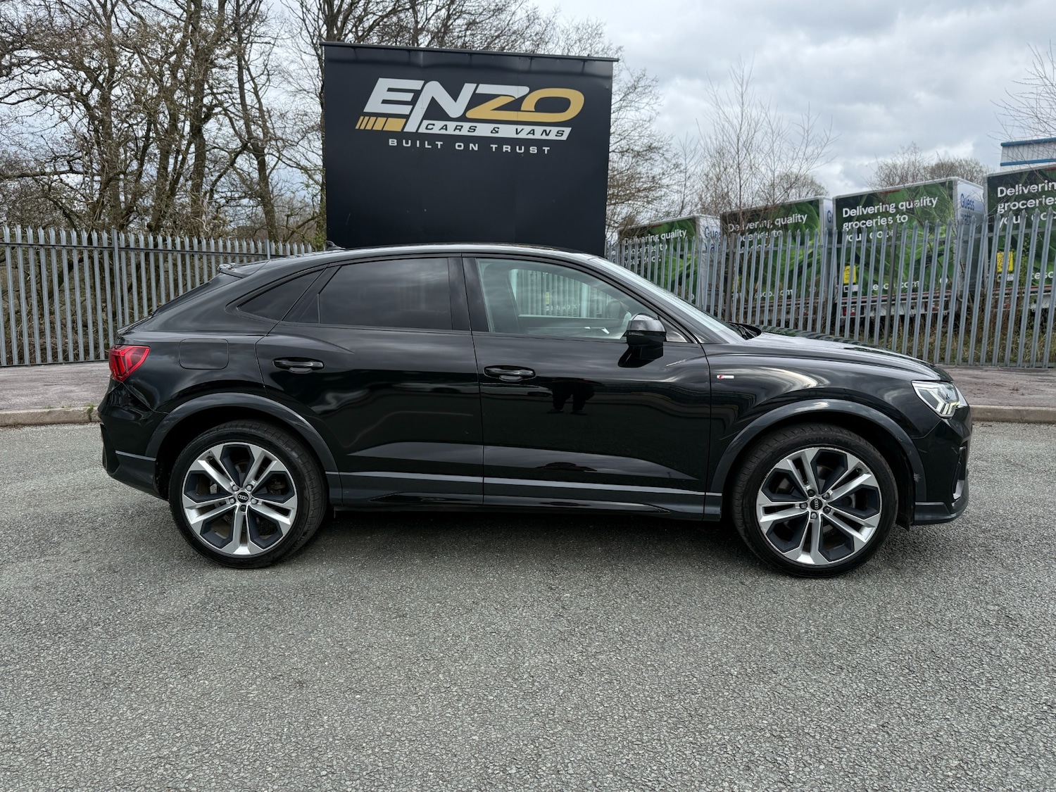 Used Audi Q3 2021 for sale - 78133889: Photo 2