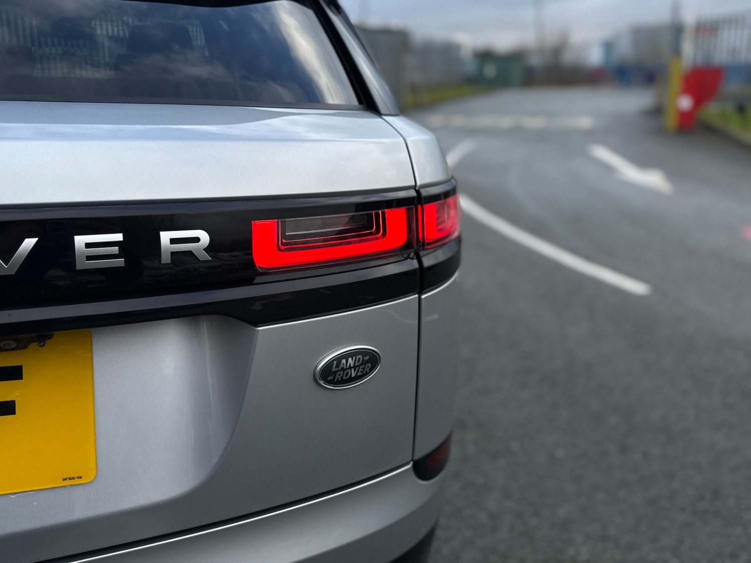 Used Land Rover Range Rover Velar 2017 for sale - 77324530: Photo 17