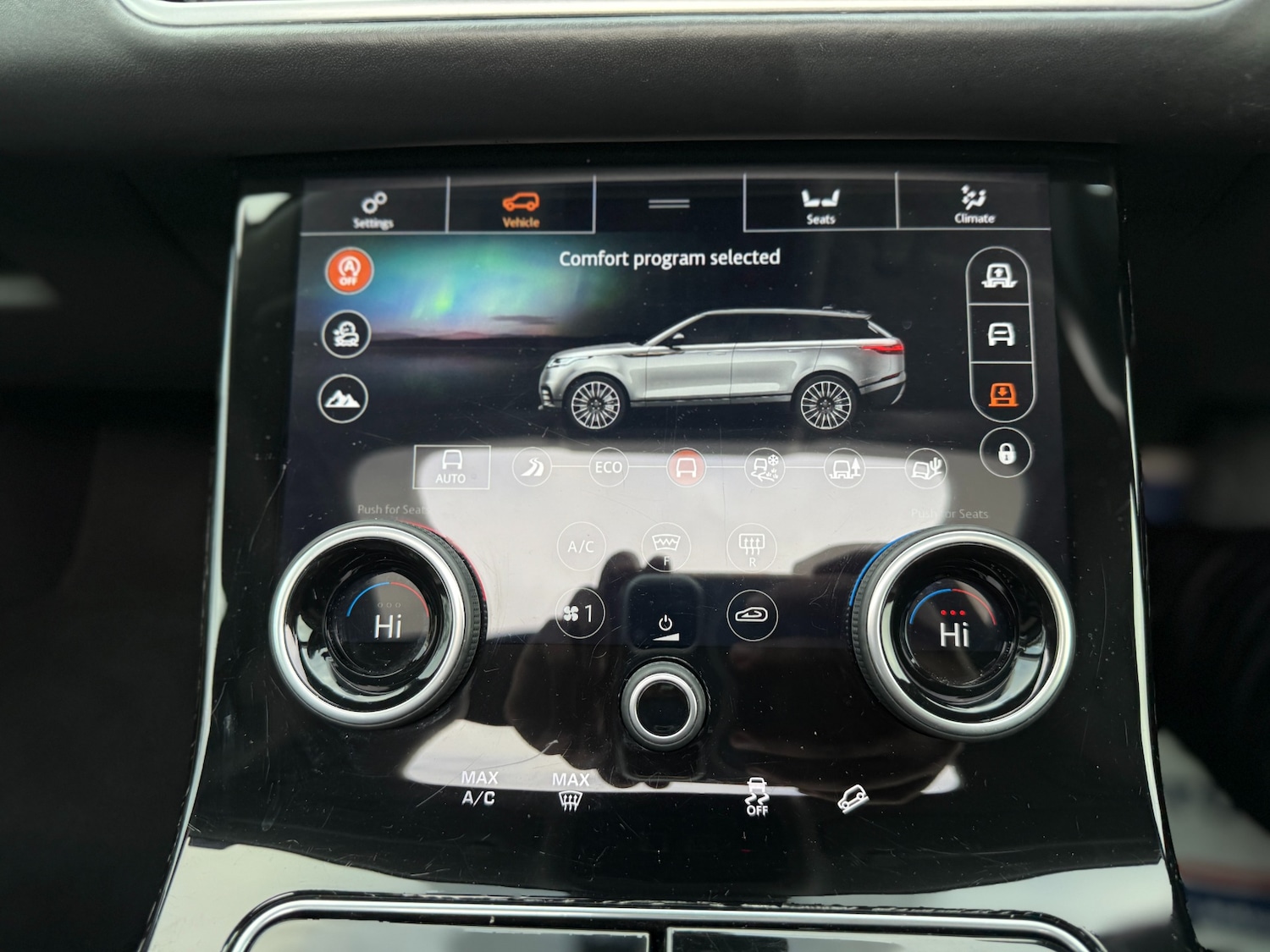 Used Land Rover Range Rover Velar 2017 for sale - 77324530: Photo 59