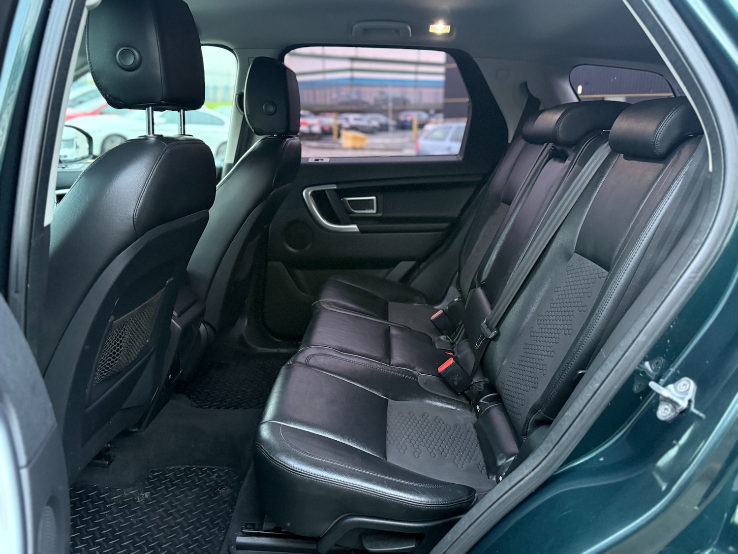 Used Land Rover Discovery Sport 2015 for sale - 77404705: Photo 14