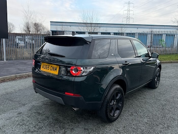 Used Land Rover Discovery Sport 2015 for sale - 77404705: Photo