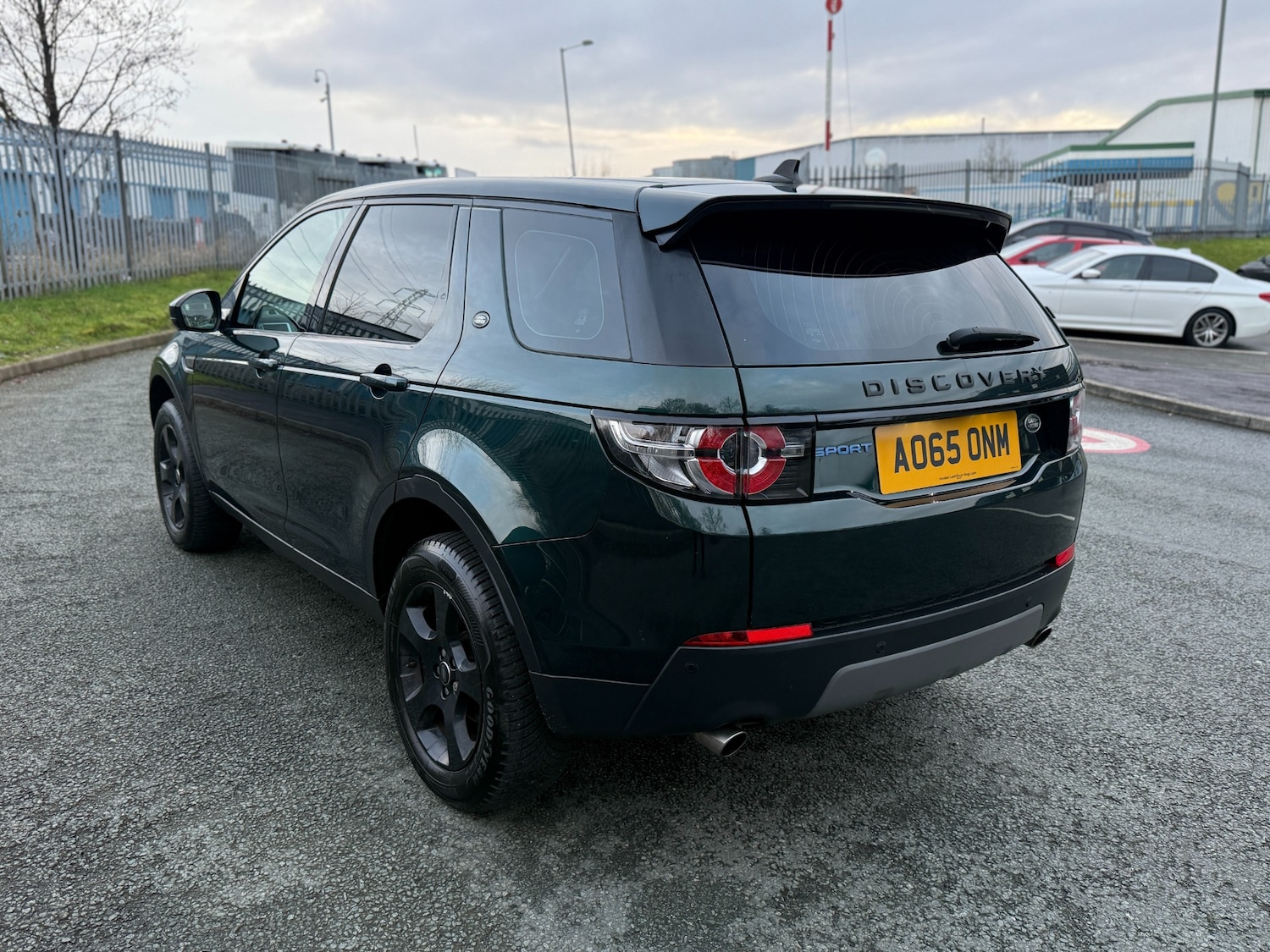 Used Land Rover Discovery Sport 2015 for sale - 77404705: Photo 5