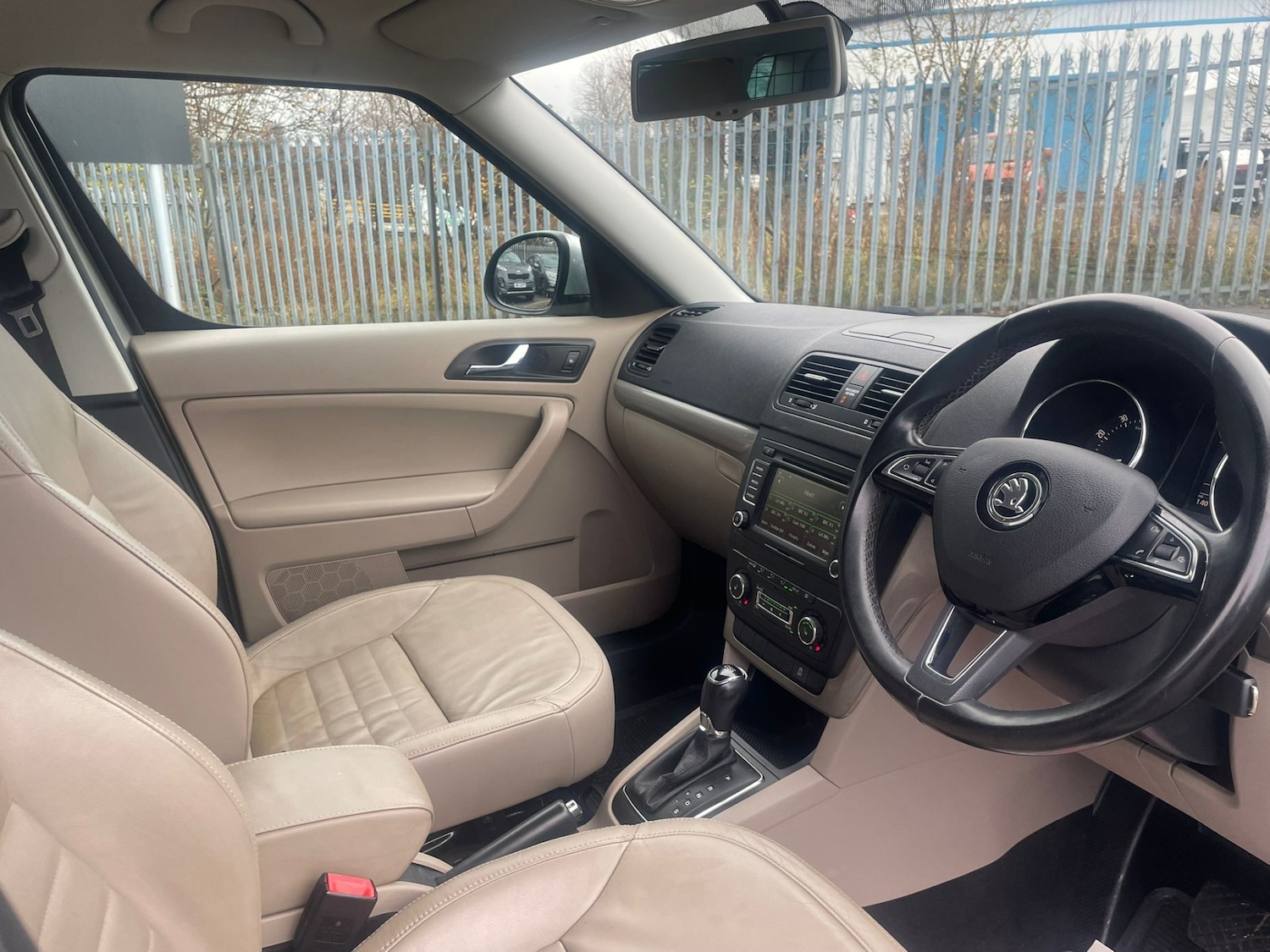 Used Skoda Yeti 2014 for sale - 76969698: Photo 14