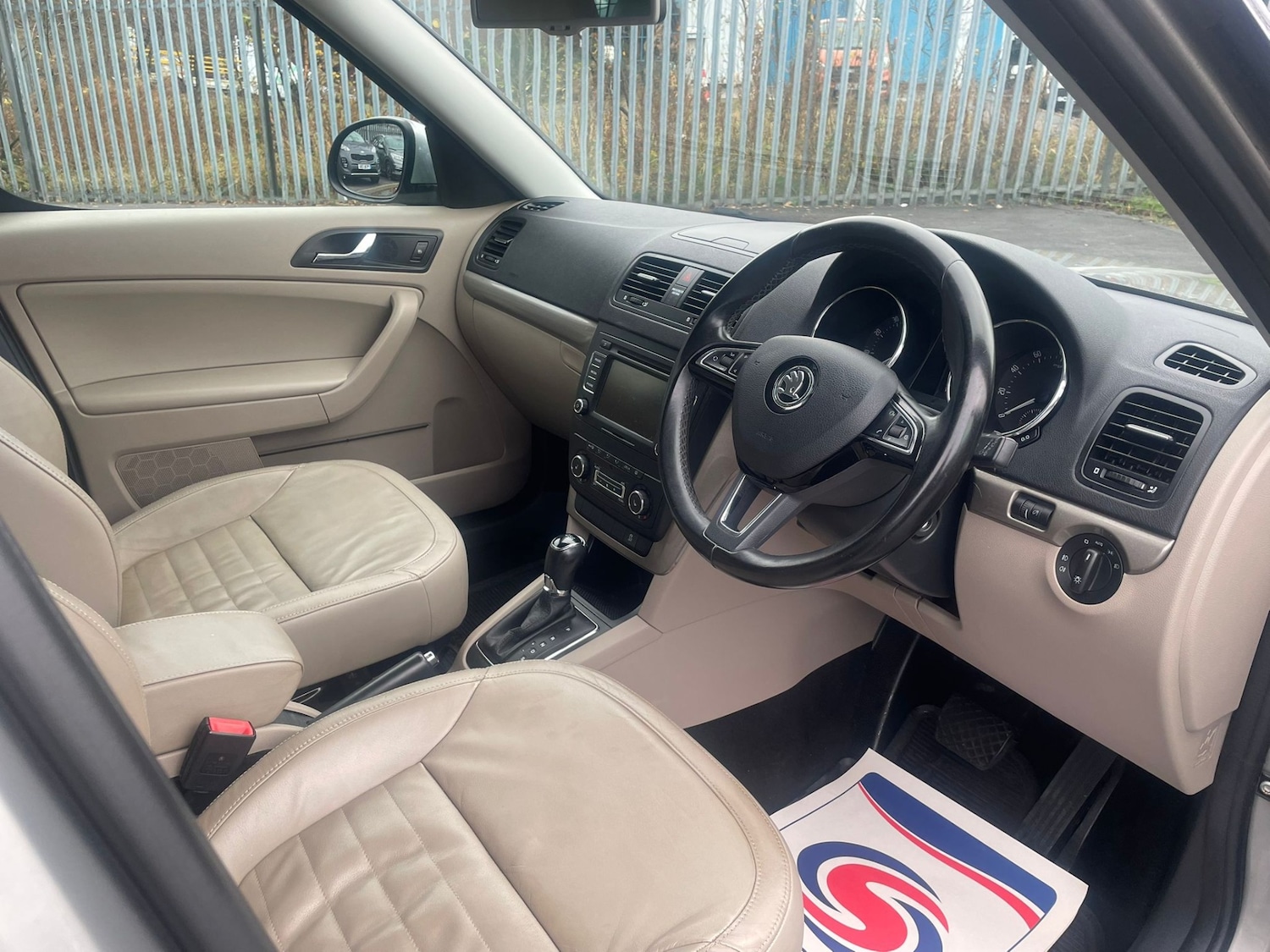 Used Skoda Yeti 2014 for sale - 76969698: Photo 5