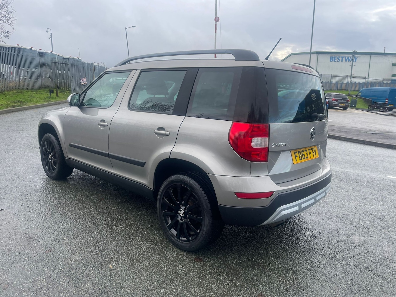 Used Skoda Yeti 2014 for sale - 76969698: Photo 9