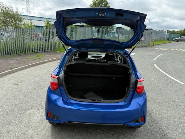 Used Toyota Yaris 2017 for sale - 75726568: Photo 11