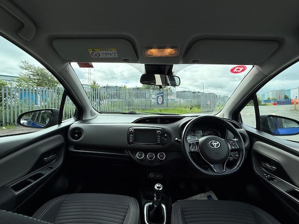 Used Toyota Yaris 2017 for sale - 75726568: Photo 14