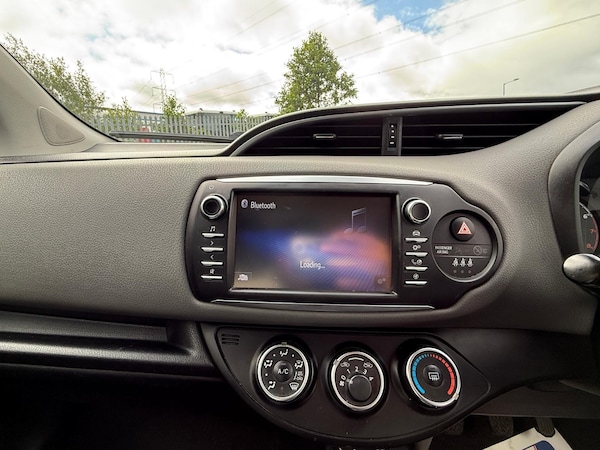 Used Toyota Yaris 2017 for sale - 75726568: Photo 15