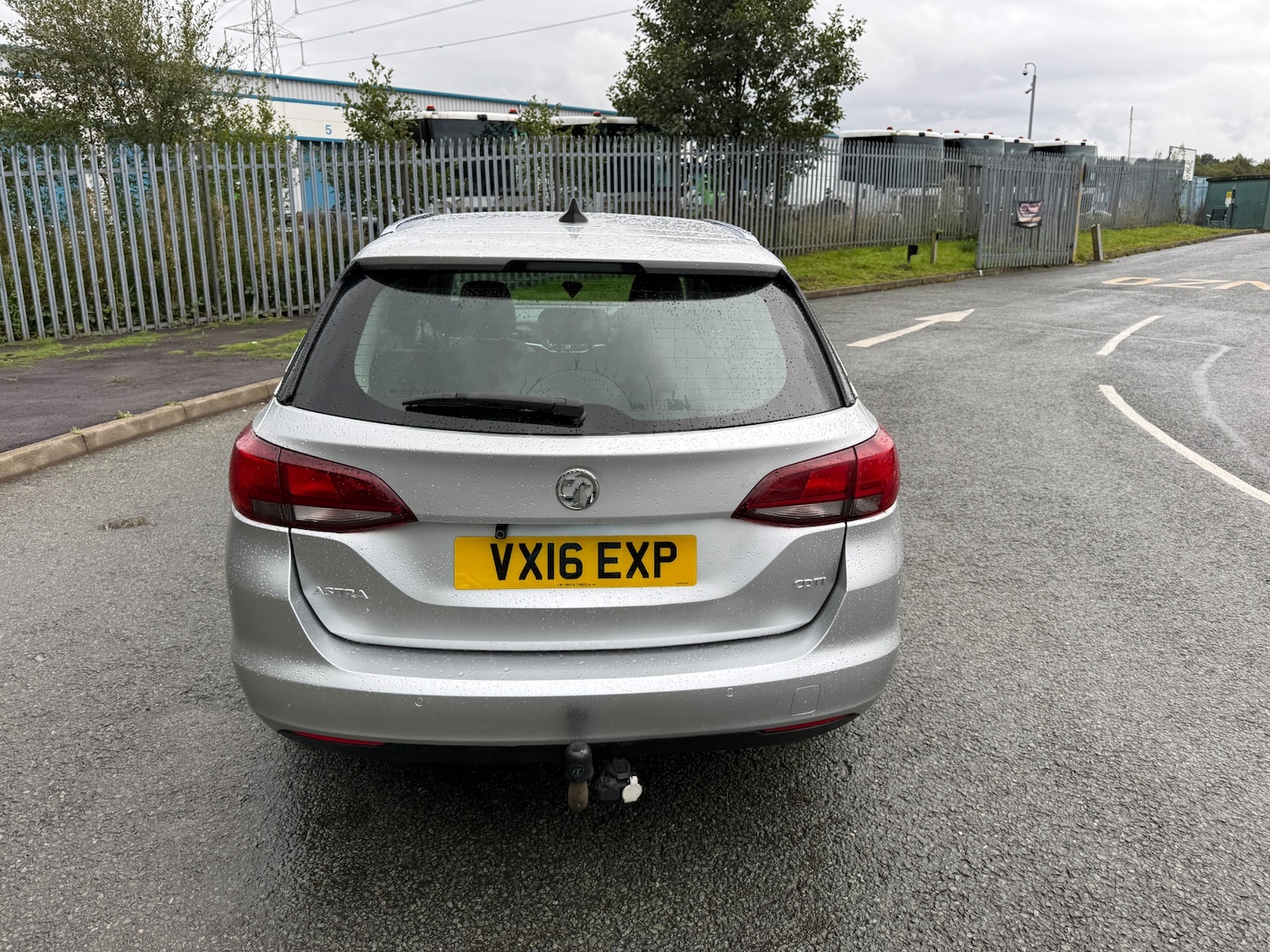 Used Vauxhall Astra 2016 for sale - 77271606: Photo 4