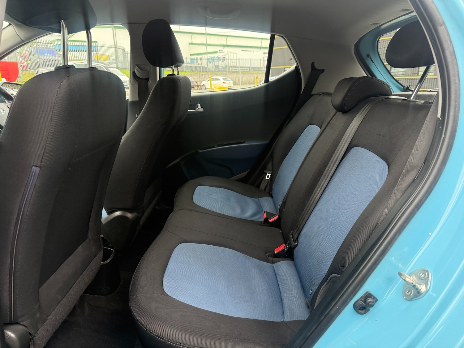 Used Hyundai i10 2014 for sale - 76231493: Photo 10